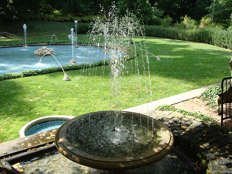063 Longwood Gardens [2008 August 23].JPG - Longwood Gardens in Pennsylvania